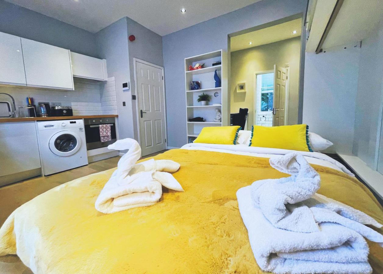 Bristol City Stays - Harbourside Apartments Bagian luar foto